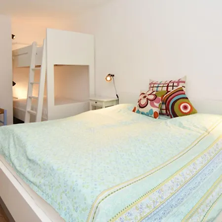 6 Im Seeschloss - Mit Meerblick Apartment